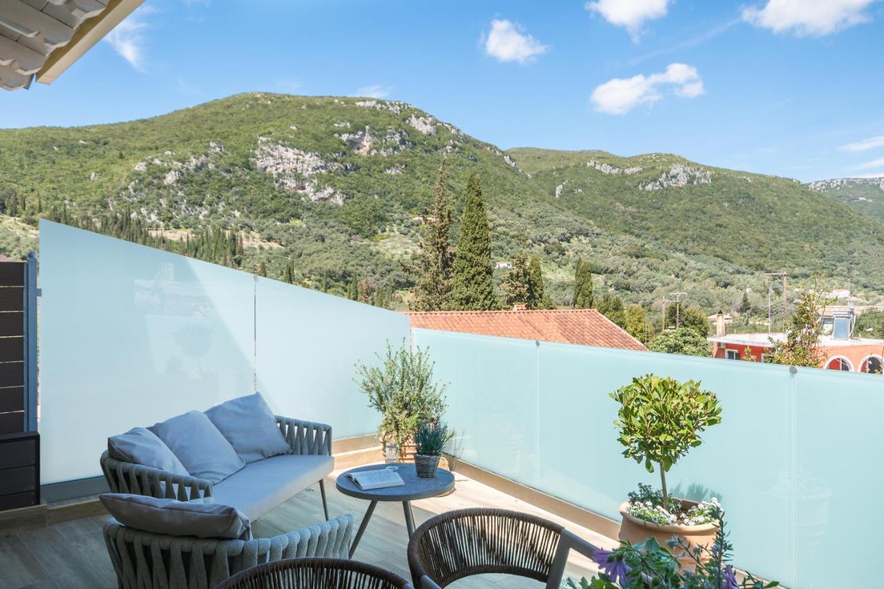 Amelia & Nicholas Stone Houses Doukades ภายนอก รูปภาพ