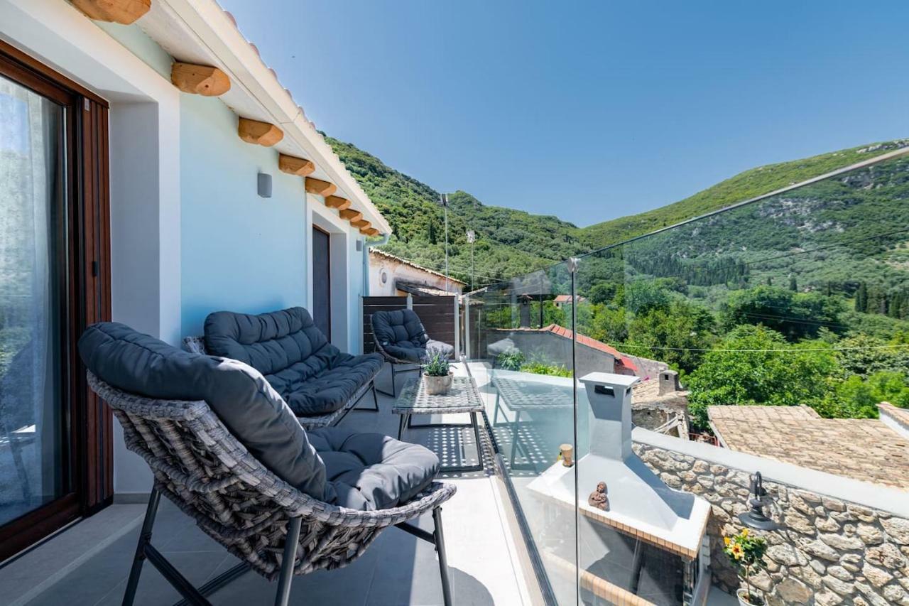 Amelia & Nicholas Stone Houses Doukades ภายนอก รูปภาพ